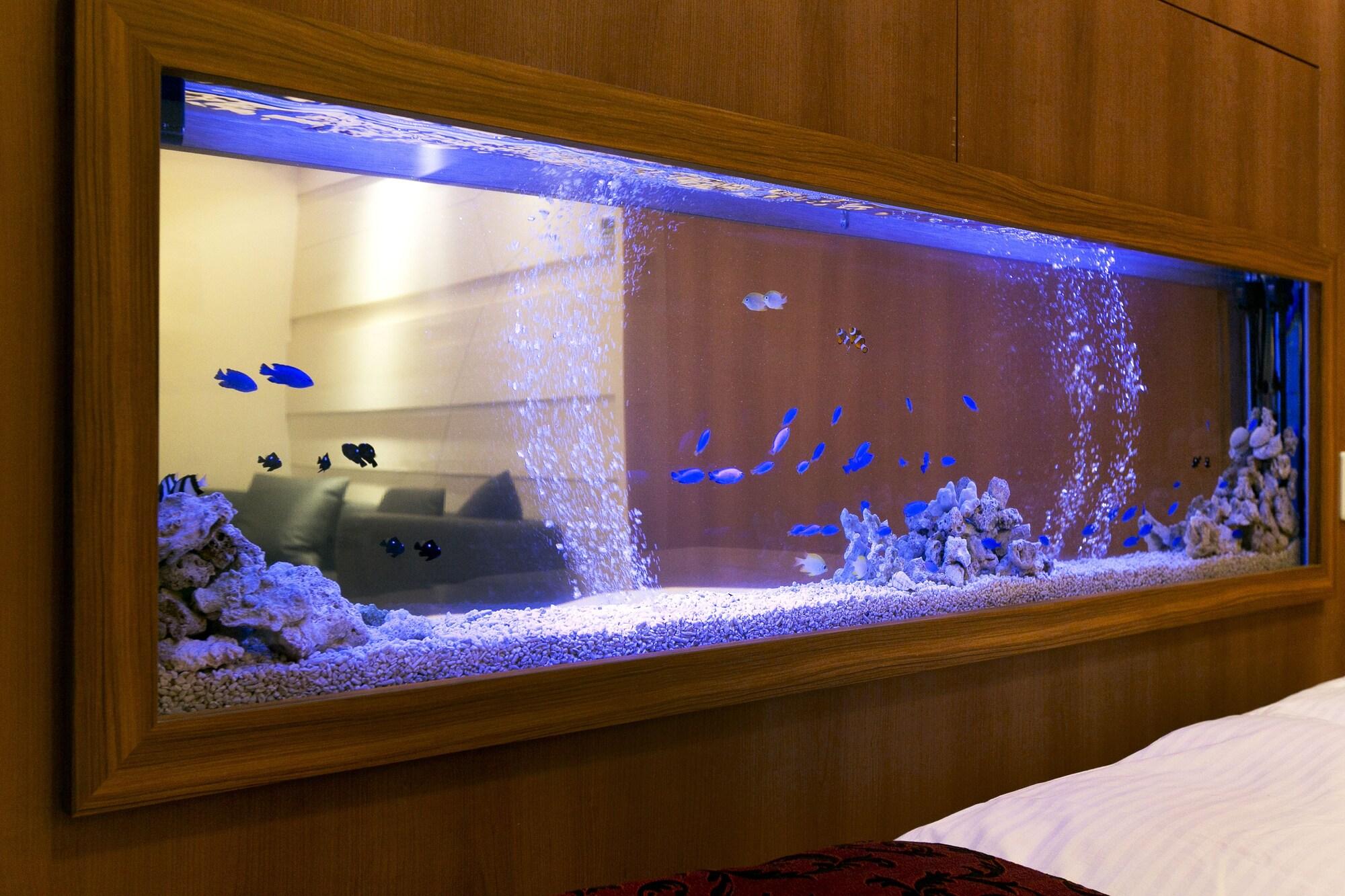 Hotel Atlantis (Adults Only) Osaka Bagian luar foto