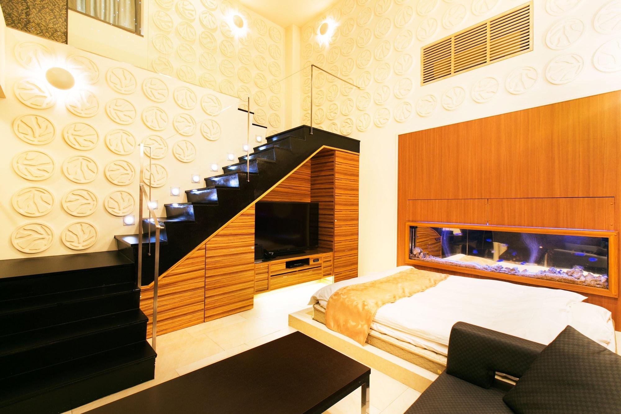 Hotel Atlantis (Adults Only) Osaka Bagian luar foto