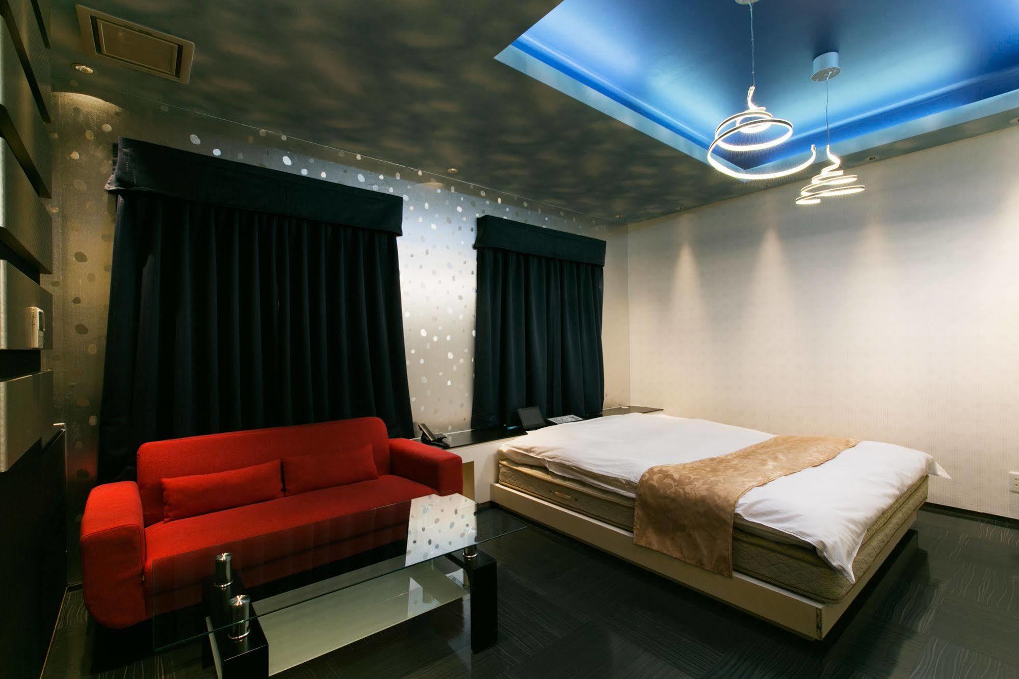 Hotel Atlantis (Adults Only) Osaka Bagian luar foto