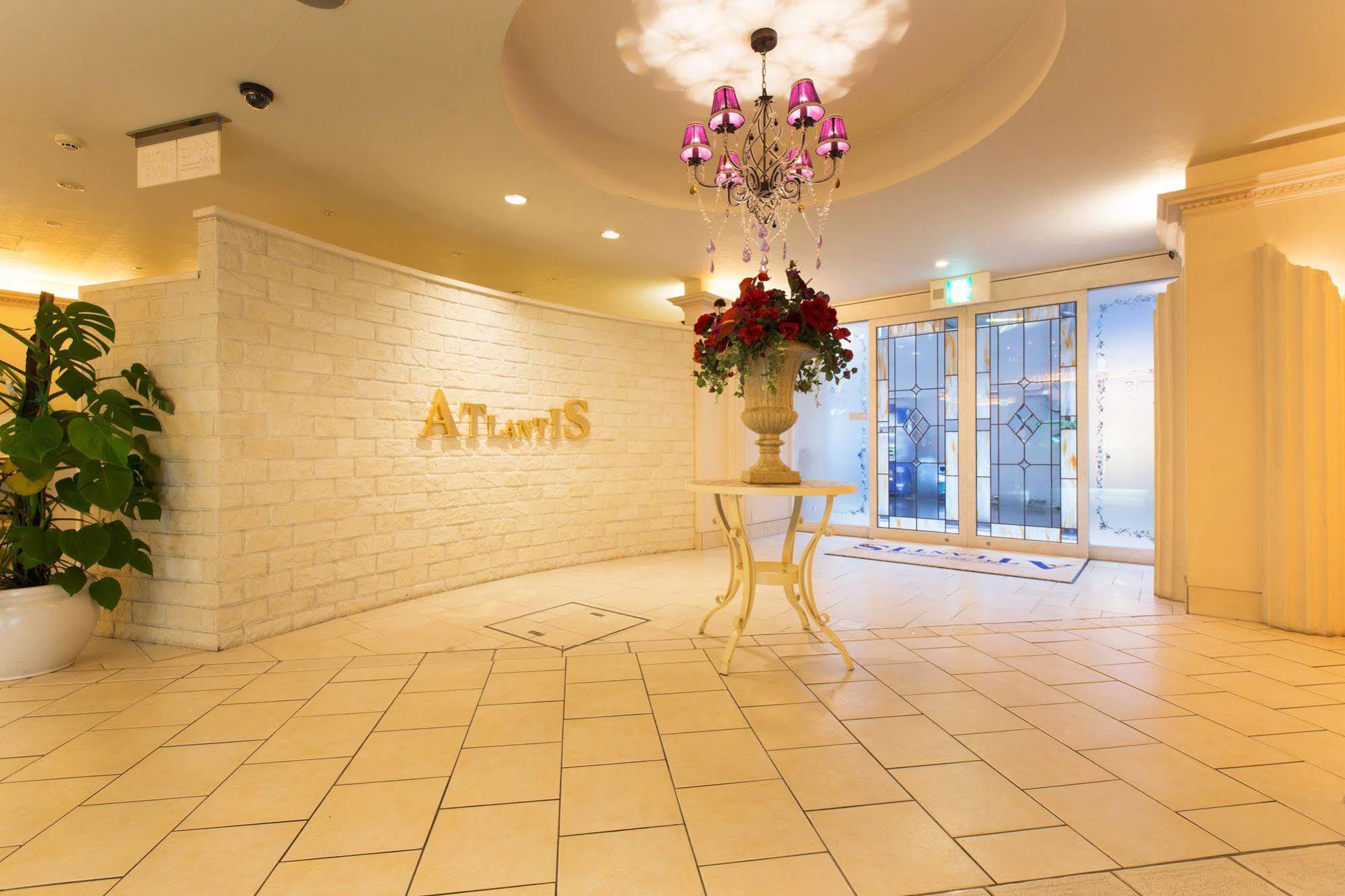 Hotel Atlantis (Adults Only) Osaka Bagian luar foto