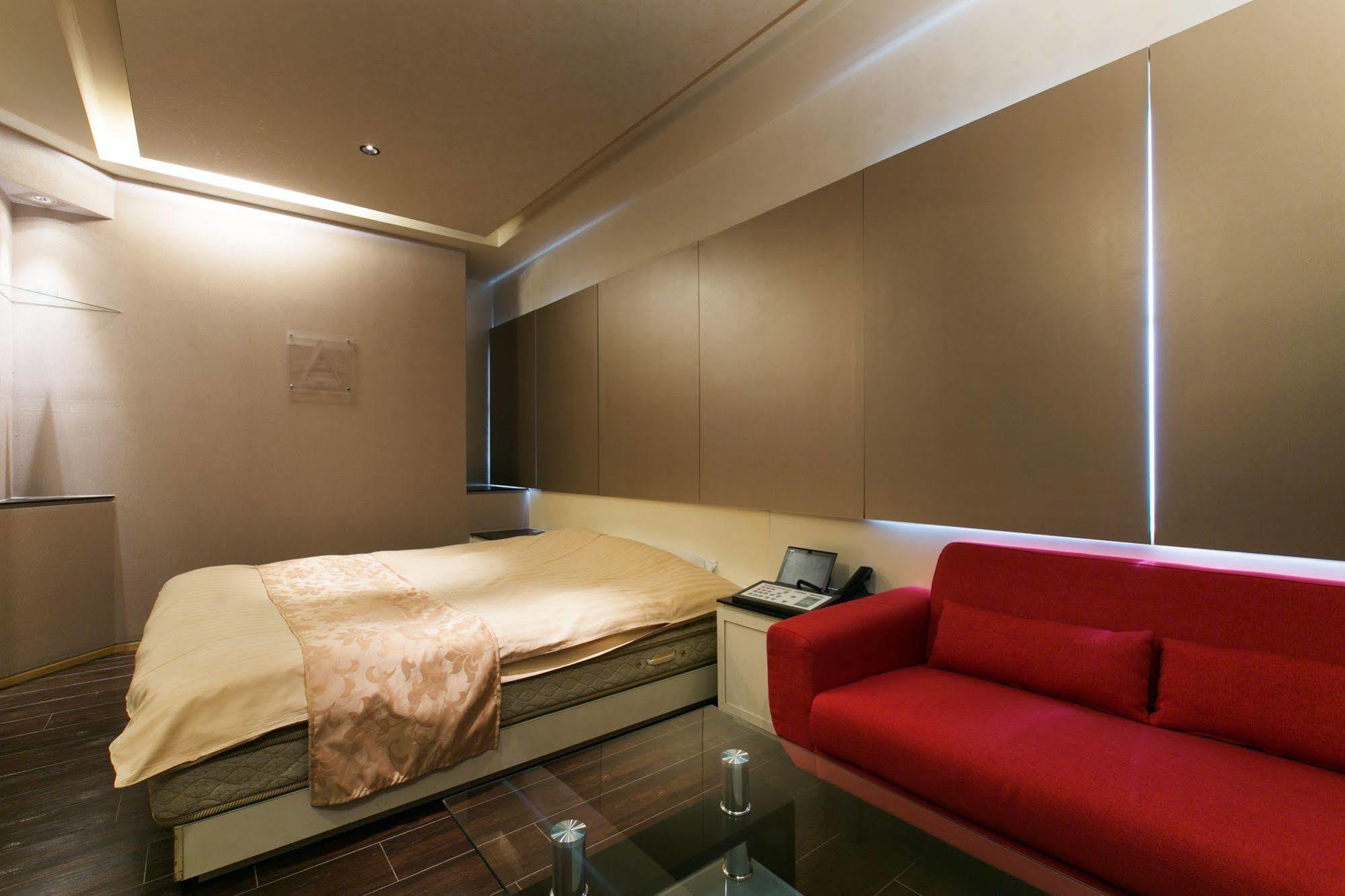 Hotel Atlantis (Adults Only) Osaka Bagian luar foto